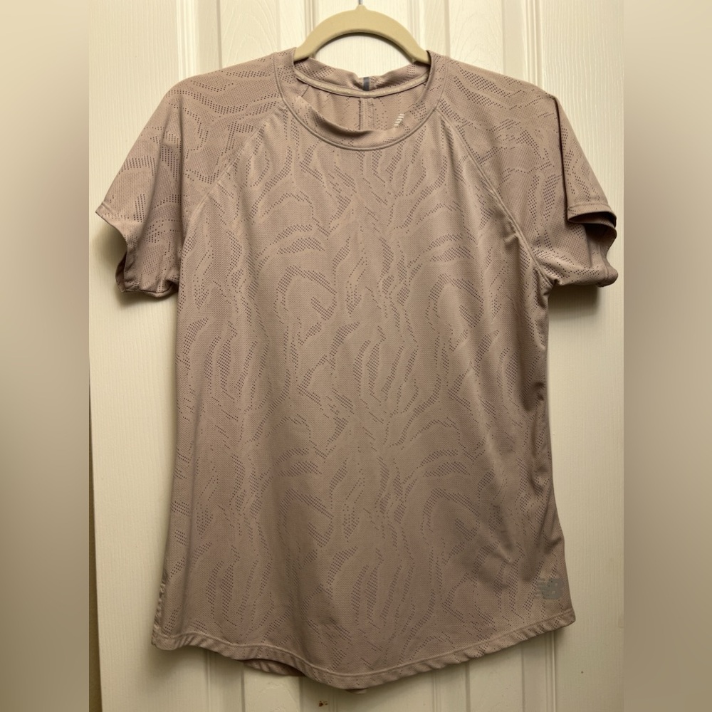 New Balance M running athletic perforated top short sleeve latte beige